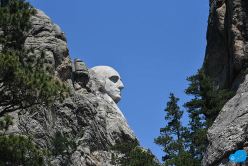 Mt. Rushmore from side